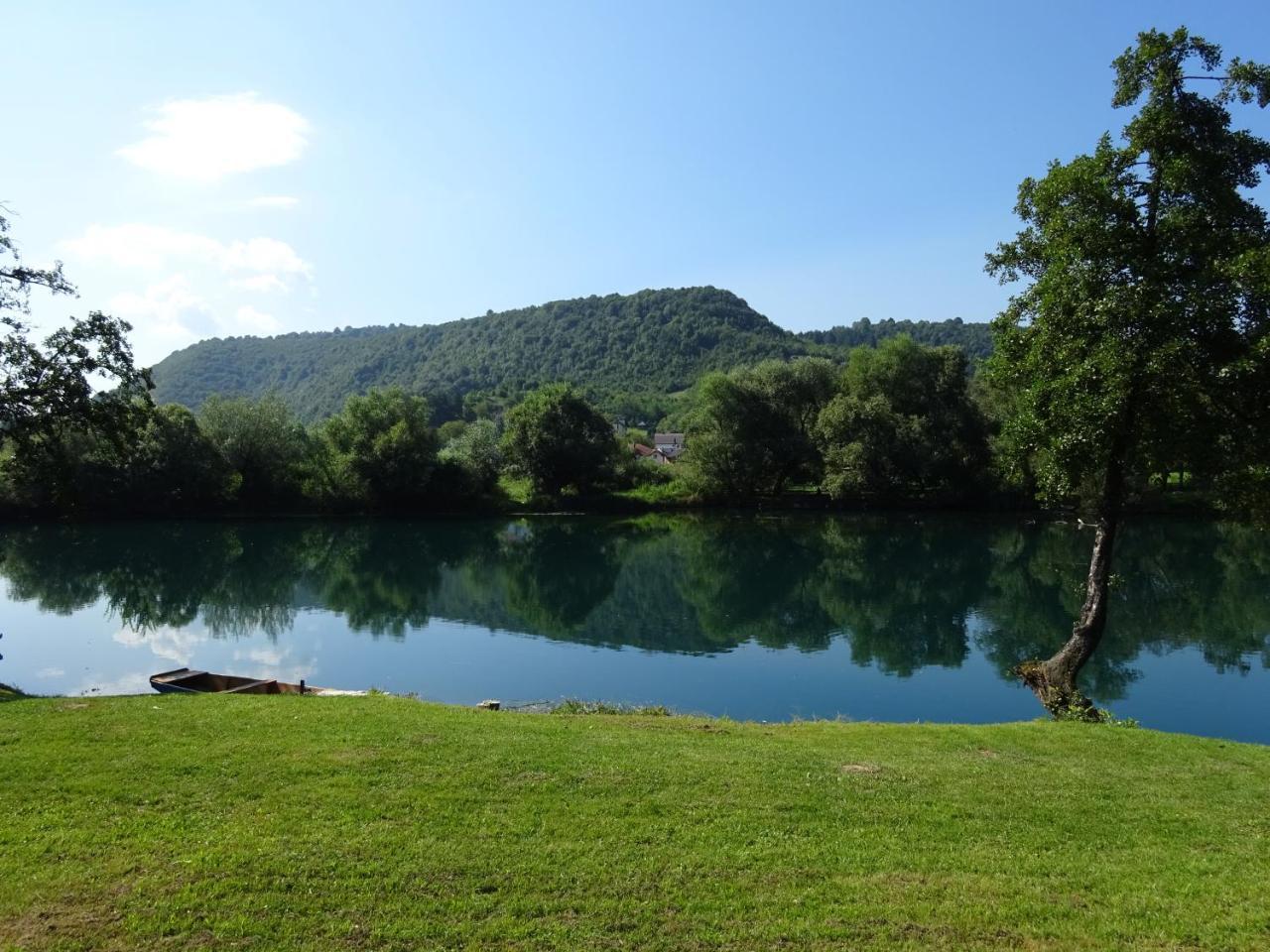 Apartment Una Laguna Bihać Eksteriør billede